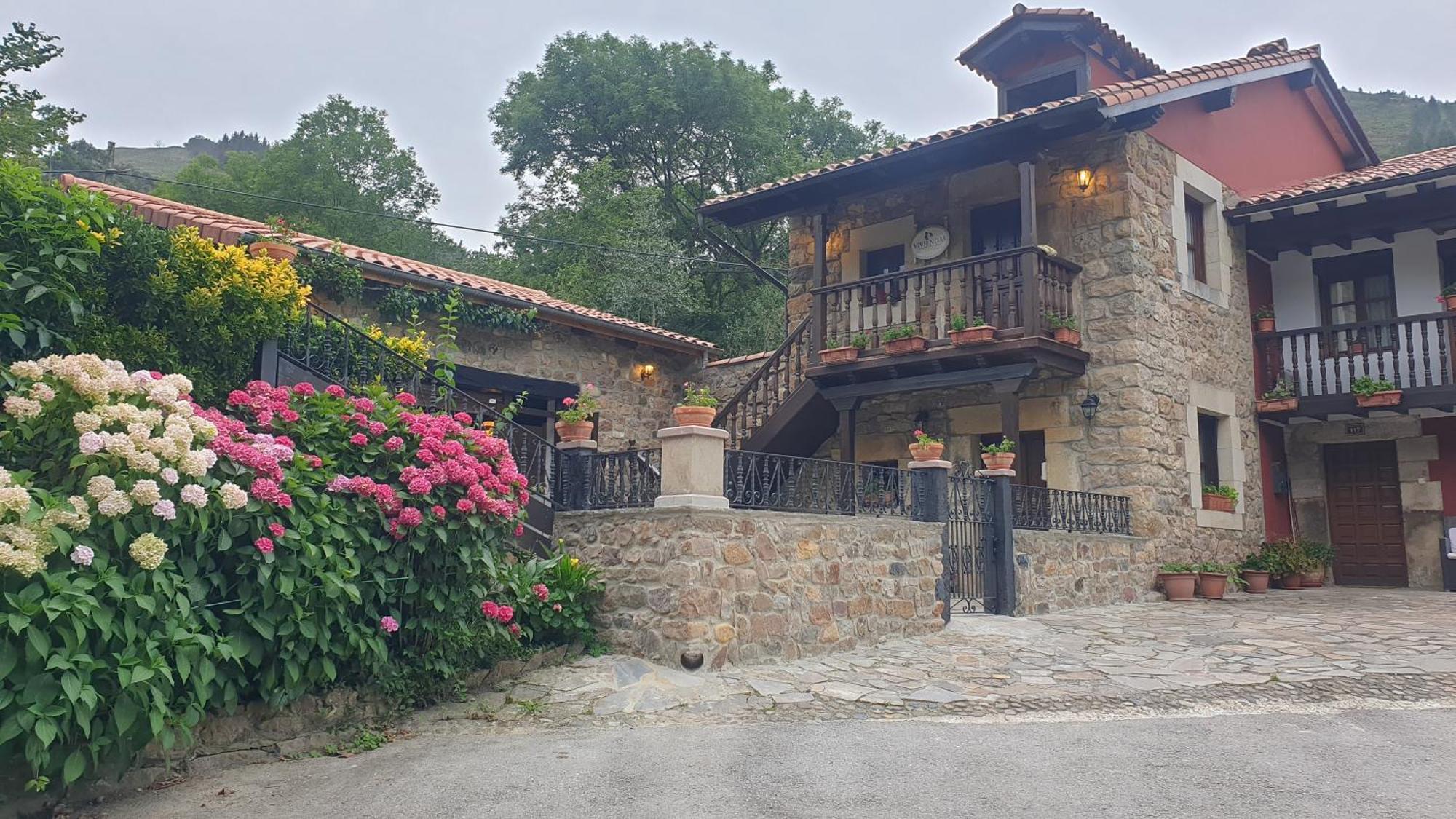 Casa Rural Caborzal Renedo De Cabuerniga Eksteriør billede