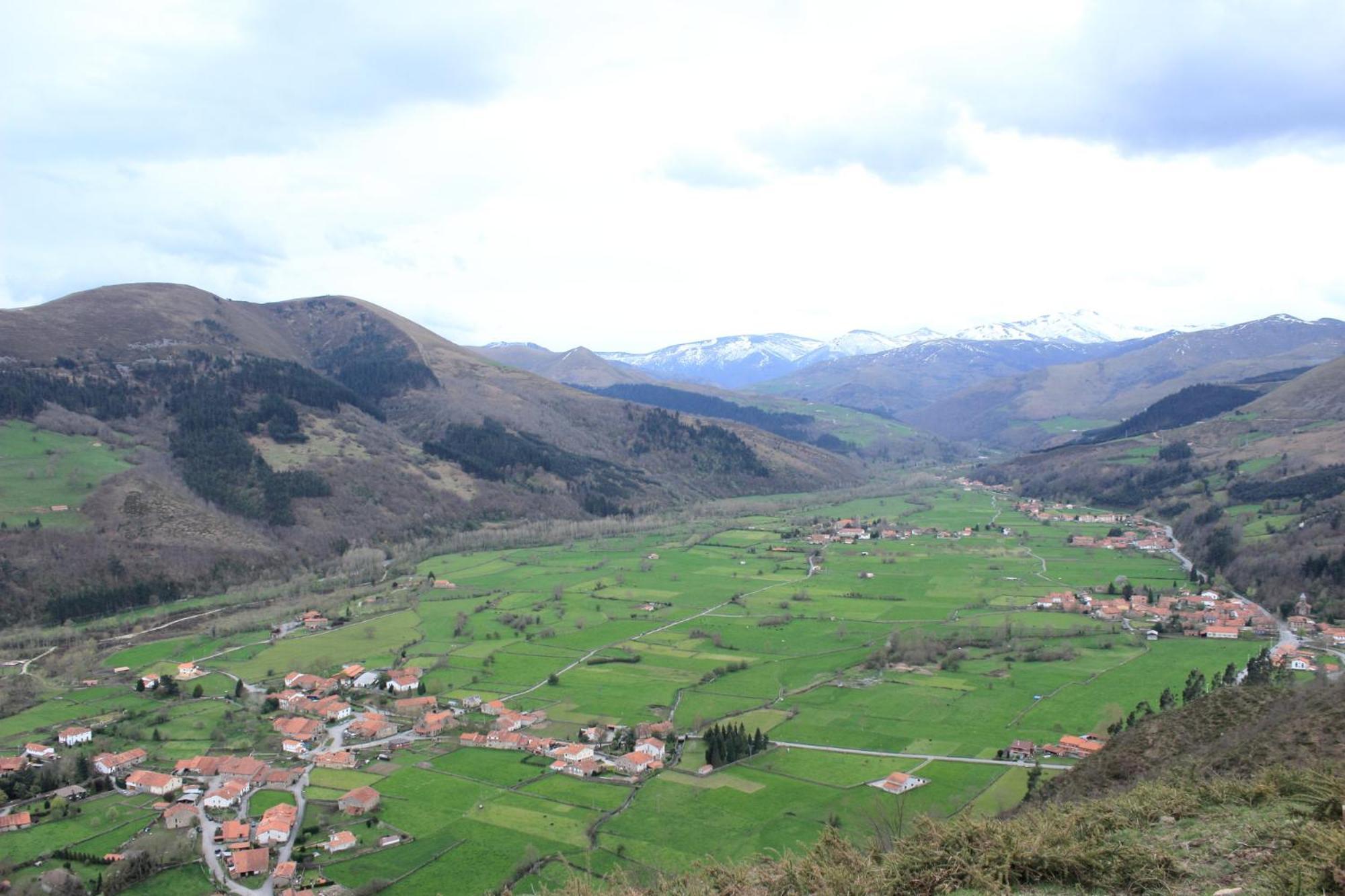 Casa Rural Caborzal Renedo De Cabuerniga Eksteriør billede